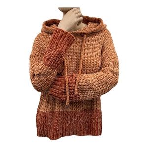 New NWT Hem & Thread Hooded Soft Chenille Sweater
